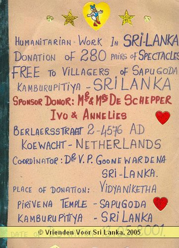 actie verzamelen van brillen door de families Ouwerkerk en De Schepper 1.jpg